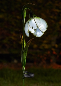 Садовый солнечный светильник-цветок Подснежник Smart Garden заказать в интернет-магазине Consta Garden