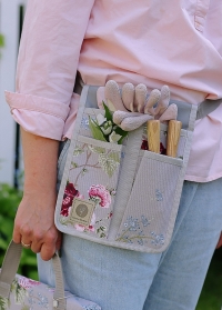 Подарочный набор флористических инструментов "Цветение в саду" Bloom заказать на сайте Consta Garden