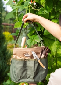 Садовая сумка для инструментов для дачи, сада и огорода Khaki GT05 Esschert Design на сайте Consta Garden